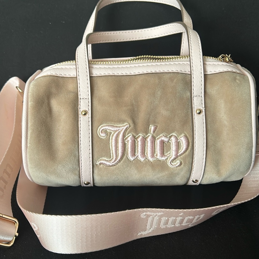 Juicy Couture Barrel Bag